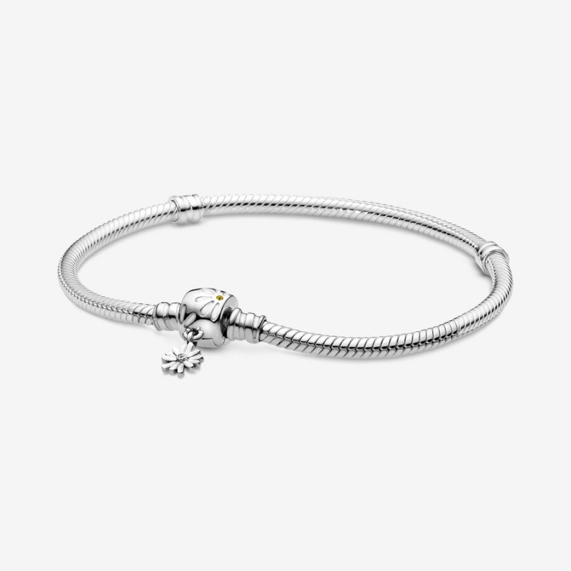 Sterling Silver Pandora Moments Daisy Flower Clasp Snake Charm Bracelets | 6708241-GN