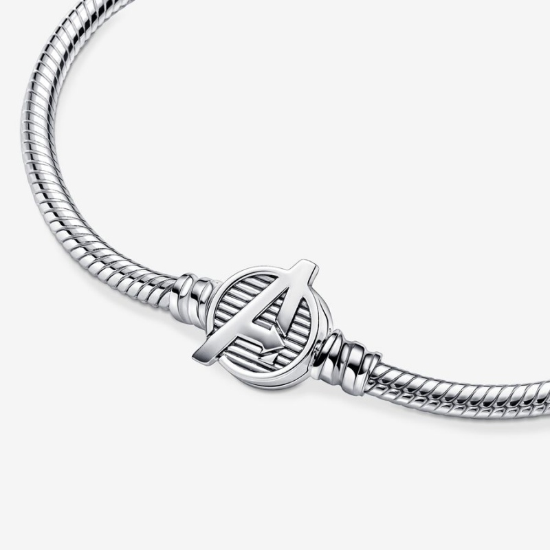 Sterling Silver Pandora Moments Marvel The Avengers Logo Clasp Snake Charm Bracelets | 5608947-HS